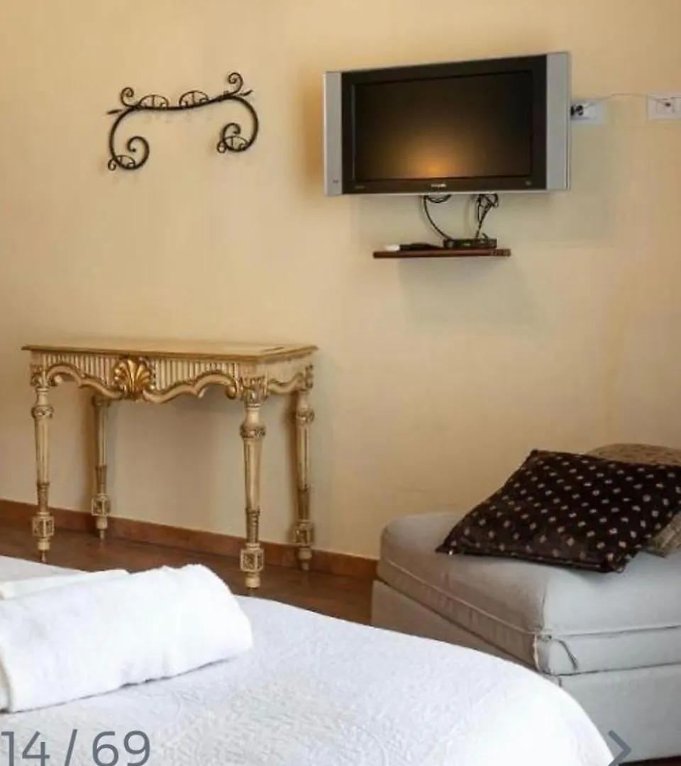 Nocleg ze śniadaniem B&B Ares Charme Syrakuzy