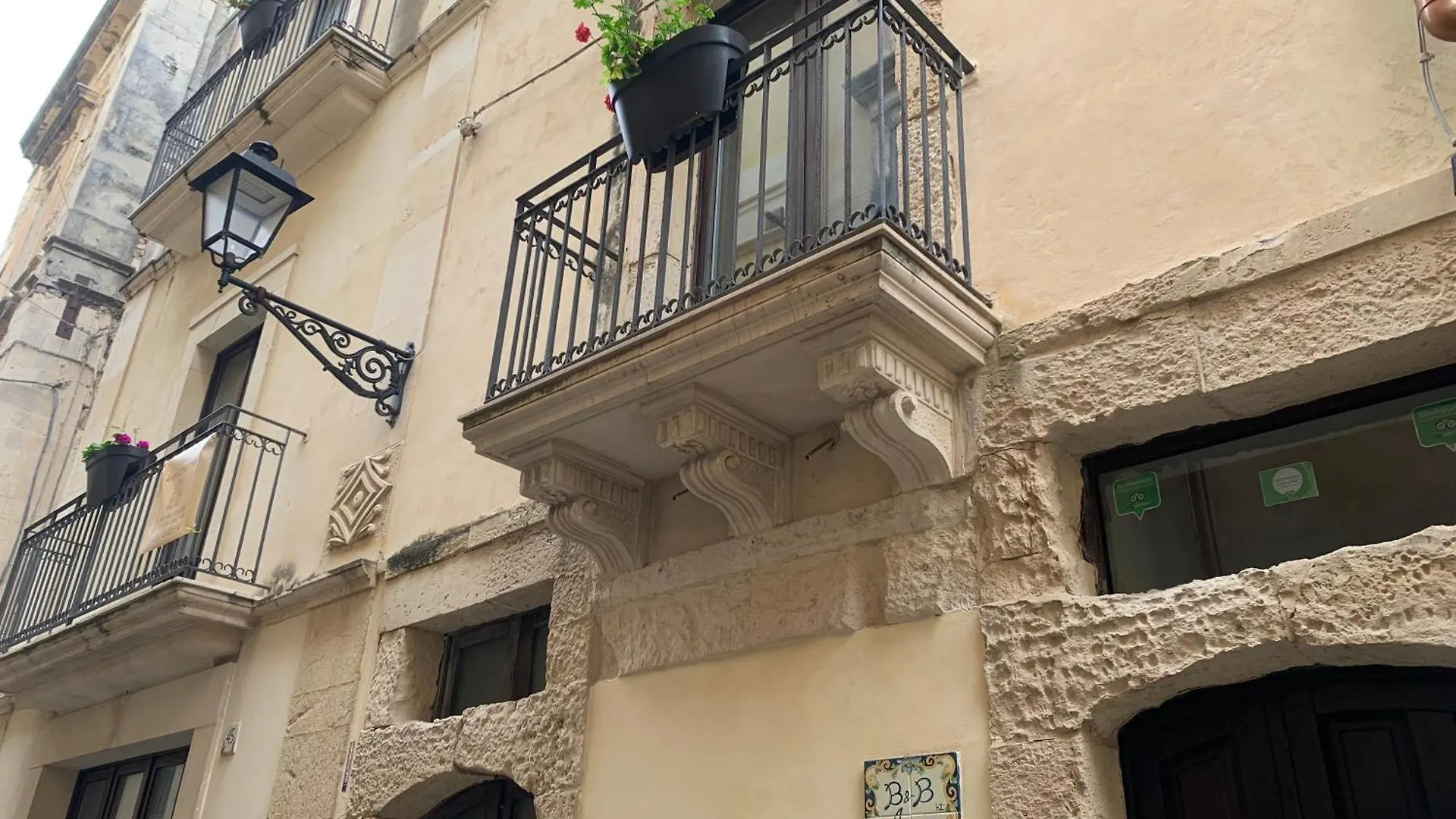 B&B Ares Charme Syracuse 0*,  Italy